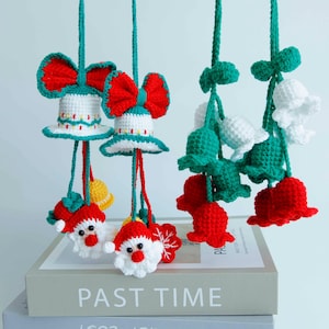 Crochet Christmas Santa Car Hanging,  Crochet Christmas сar charm rear view mirror, car Accessories Decoration, Christmas crochet car charm