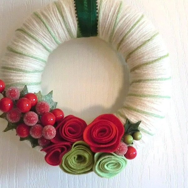 Christmas Wreath Yarn & Felt Door Decoration - Red Berries on Green Peppermint  8-inch