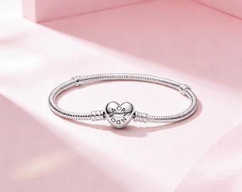 Pandora Moments Herz Verschluss Schlangenkette Armband |  925 Silber Bettelarmband für Damen | Zierliche Schmuckstücke für jeden Tag.
