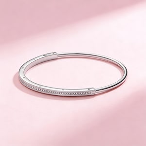 Pandora Signature I-D Pavé Armband | 925 Silver Charm Armband för Kvinnor | Eleganta Vardagssmycken.