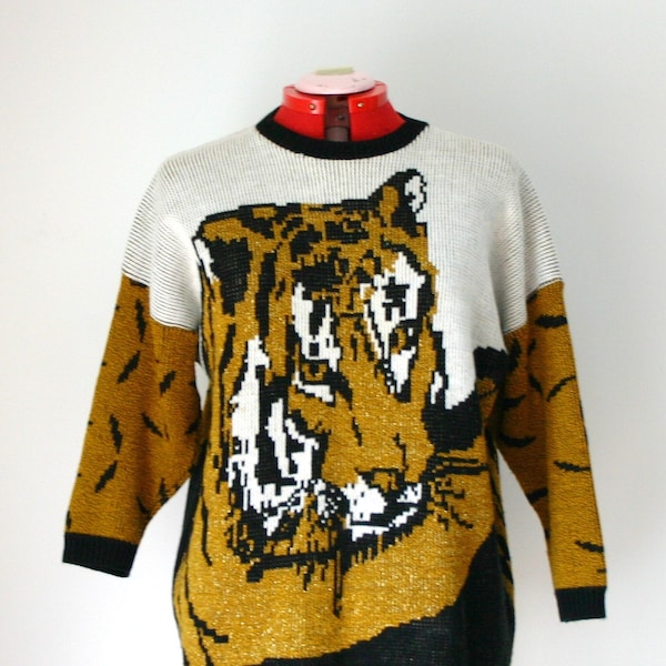 Eye of the Tiger 1980s vintage pixelated tiger oversized sweater size large or xlarge