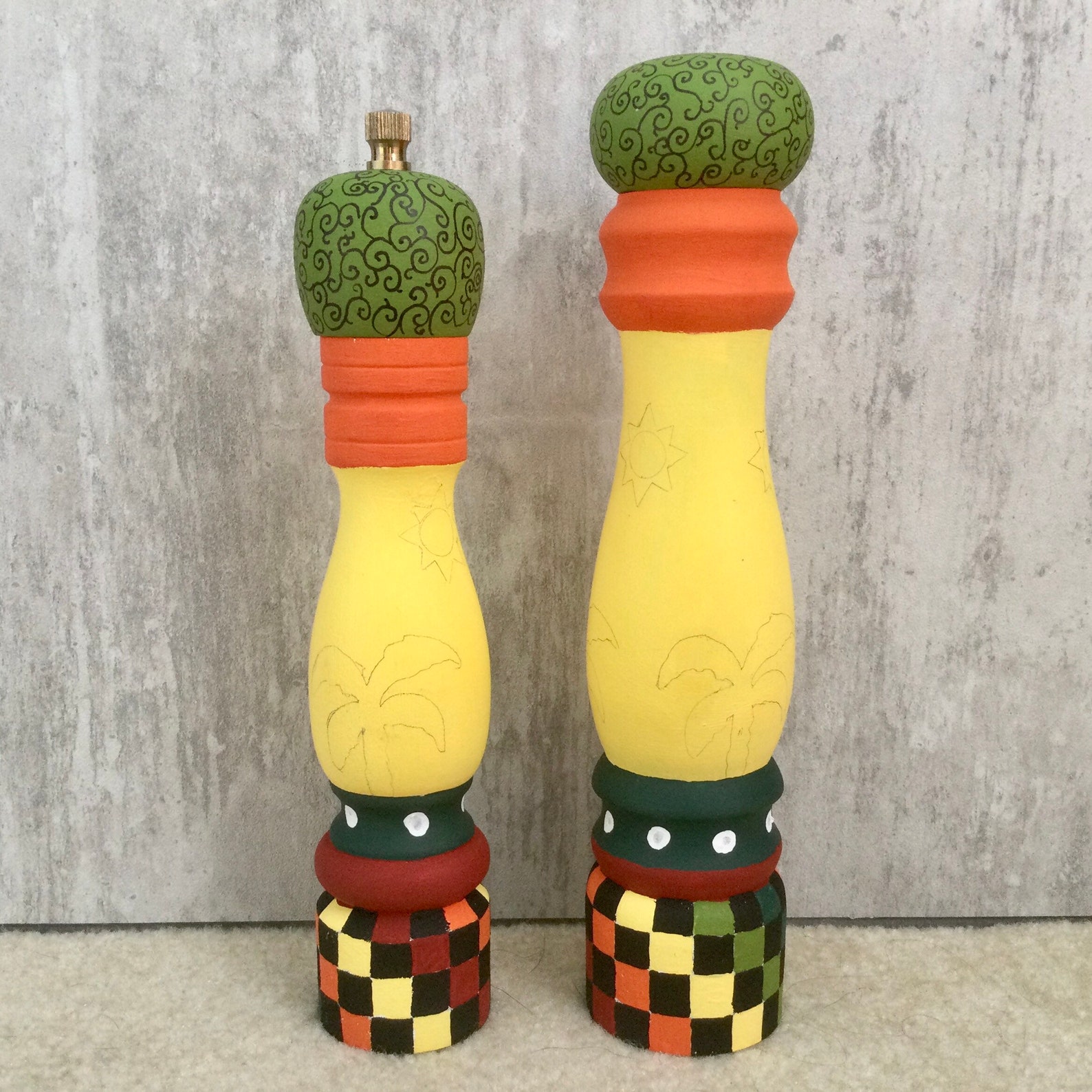Fun salt and pepper/ palm tree art/ salt and pepper set Etsy