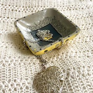 Whimsical trinket dish/trinkets bowl /handpainted ring dish