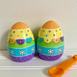 Whimsical salt and pepper/ salt shakers/hand painted salt and pepper set