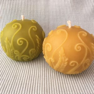 Pure Beeswax Fern Ball Candle