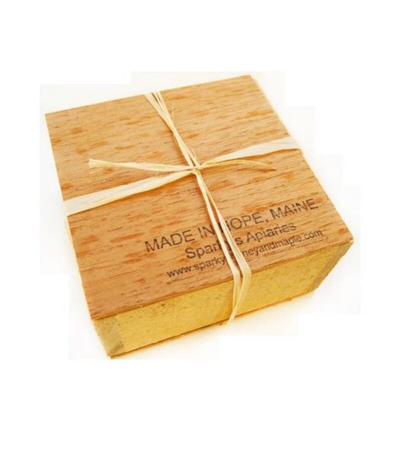 One Small Santa and Two Small Fir Trees Gift Box in red and | Etsy