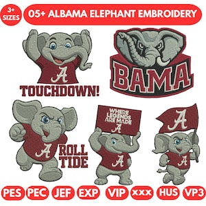 以下が含まれることがあります： 赤い「A」の文字が入ったジャージを着た漫画の象の刺繍デザインのコレクション。「TOUCHDOWN！」と「ROLL TIDE」の文字が含まれています。他のデザインには「BAMA」という言葉と「WHERE LEGENDS ARE MADE」というフレーズが含まれています。