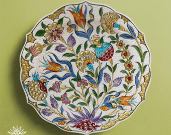 Prato de cerâmica turco pintado à mão: decoração de parede com motivos florais (30 cm)