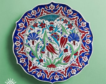 Hand-Painted Ceramic Plate: Turkish Iznik Floral Wall Art (30cm)
