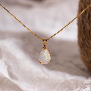 Echter Opal Anhänger, Birnenform Opal Halskette, Teardrop Opal Anhänger, Zarte Kralle Set Opal Schmuck, Birthstone Geschenk für Sie, Muttertagsgeschenk