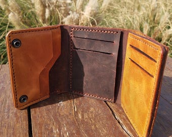 Personalized Leather Trifold Wallet Men | Crazy Horse Full Grain, ID Window, Snap Closure
