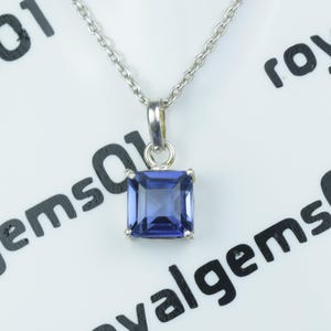 Dainty Blue Sapphire Necklace for Women – Genuine Sapphire Birthstone Jewelry, Gemstone Necklace, Gift for Women, Handmade Silver Jewelry.