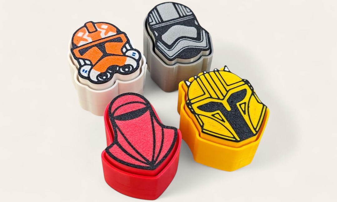 Star Wars Set Two Fidget Clicker Keychains - Etsy UK