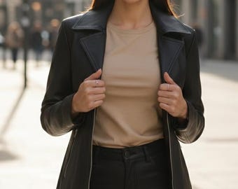 Chaqueta de motociclista de cuero negro para mujer / Chaqueta de motociclista de cuero genuino hecha a mano para mujer / Elegante abrigo negro clásico de primera calidad