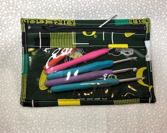 Zipper front pouch smart phone wallet