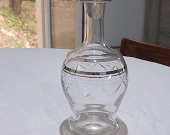 Vintage Art Deco Kristall Karaffe: Geätztes Glas, Silberzierteile, Französisch 1930er Jahre