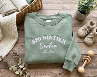 Felpa personalizzata per la sorella maggiore, girocollo con nome ricamato personalizzato, maglietta per la sorella maggiore, abbigliamento per annunciare la nascita di un figlio, regalo per bambini