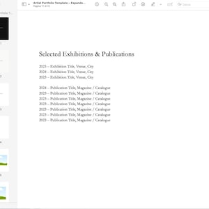 Pu&ograve; includere: Un modello di documento digitale intitolato Artist Portfolio Template che presenta una sezione per Selected Exhibitions & Publications. La pagina elenca segnaposto per anni, titoli di mostre, luoghi, citt&agrave; e titoli di pubblicazioni.