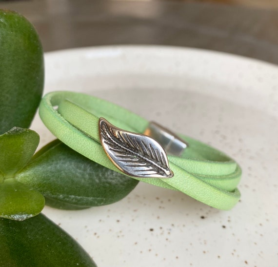 Green Leaf Bracelet Leather Bracelet Leaf Jewelry Etsy Australia