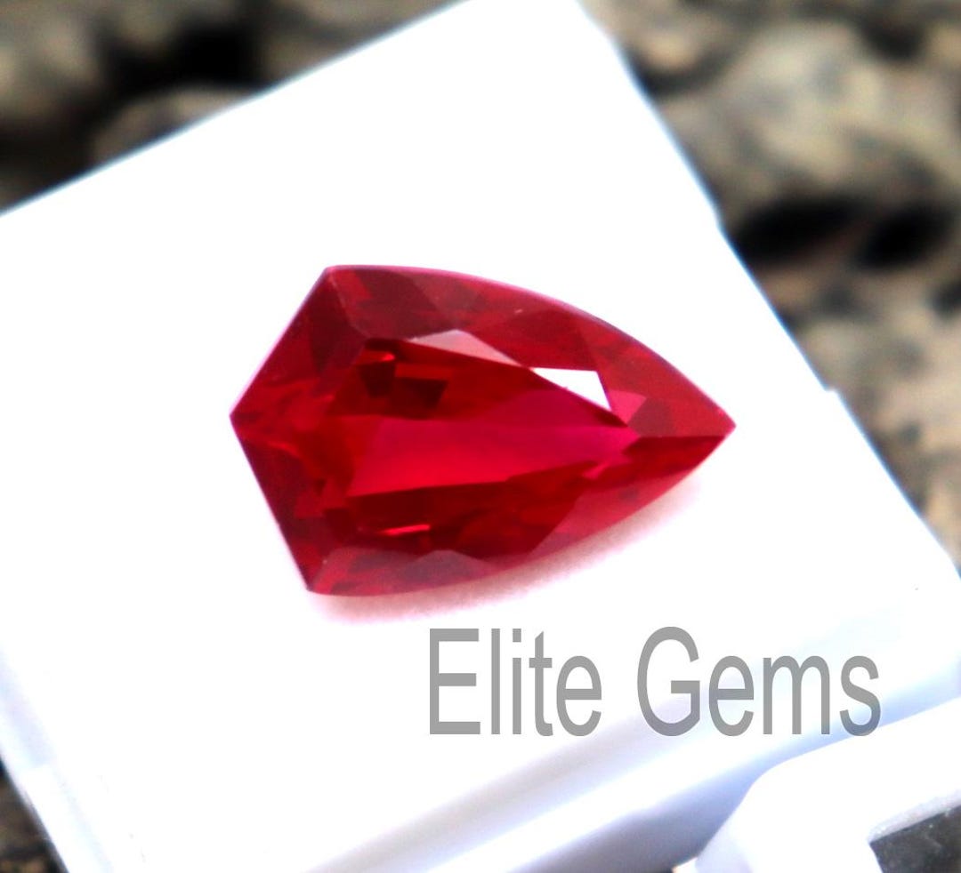 Ruby Rare Rare Found Precious Red Ruby Excellent Shield Cut 10ct Earth Mined ...
