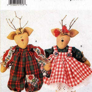 VTG Butterick Pattern 4121 - 17&quot; Mr. & Mrs. Reindeer &quot;Needle in a Haystack!!&quot; Dolls with Lower bodies Birdseed Fill - Butterick Pattern