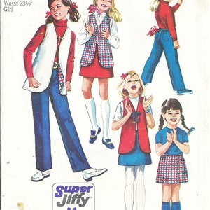 Sz 8 - VTg Simplicity Sewing Pattern 8897 - Child&#39;s and Girls&#39; Super Jiffy Skirt, Pants and Reversible Vest - Simplicity Pattern
