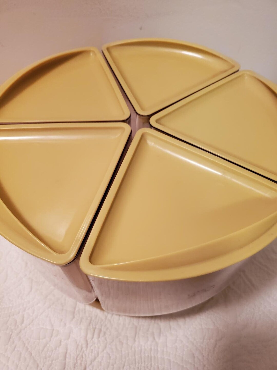 Wedge Shaped Containers With Lids For Lazy Susan