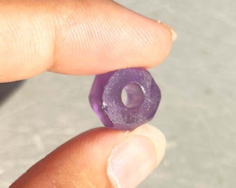 Natuurlijke amethist zeskantmoer: geometrische edelsteen tussenstuk voor het maken van sieraden (12 mm, 4 mm gat)