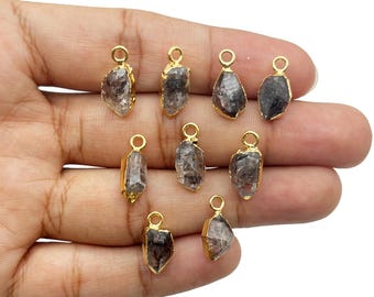 Pingente de quartzo Herkimer Diamond: Pepita bruta com borda banhada a ouro (8-10 mm)