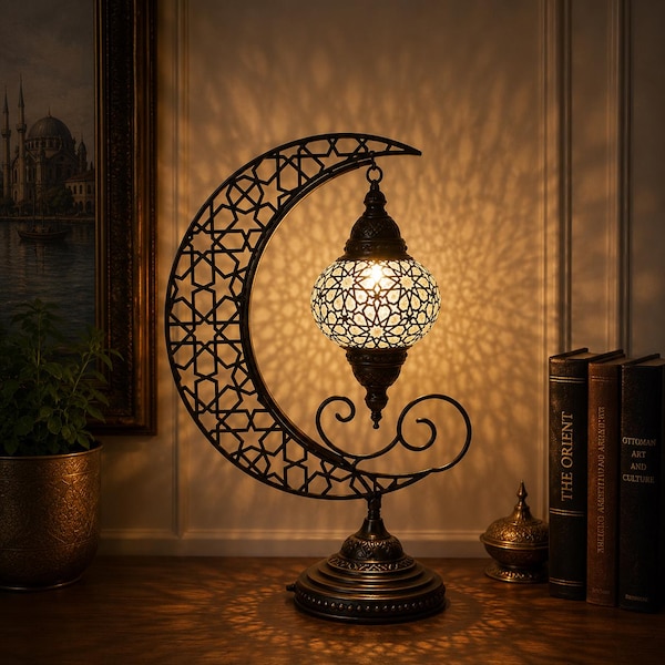 Handmade Turkish Moon Lamp – Blown Glass & Ottoman Crescent Design