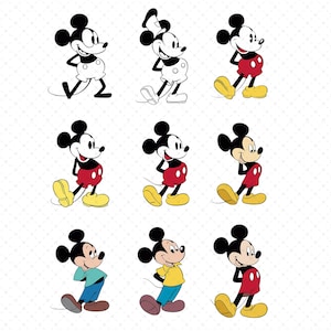 Puede incluir: Nueve ilustraciones de Mickey Mouse en varias poses y atuendos. Mickey se representa en su look clásico en blanco y negro, así como en color con pantalones cortos rojos, zapatos amarillos y una camisa amarilla. El fondo es blanco con un patrón sutil.