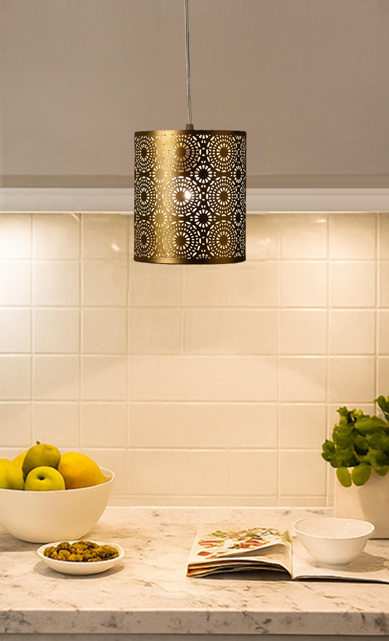 ヴィンテージペンダントライト：アンティークスタイルの吊り下げランプ