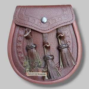 Brown Leather Kilt Sporran - Scottish Men&#39;s Celtic Brown Sporran - Genuine Brown Leather Kilt Sporran - 3 Tassels Sporran With Chain & Belt