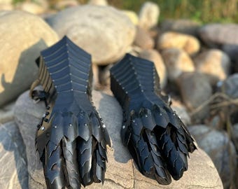 Black Antique Nazgul Gauntlets Steel Medieval Armor Gloves ~ Crusader LARP Gaunt