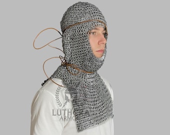 Cofia de malla con cara cubierta, anillo plano de 9 mm remachado con arandela de combate