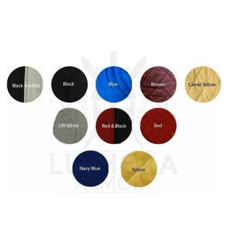 Pode incluir: Uma cole&ccedil;&atilde;o de amostras de tecido circulares em v&aacute;rias cores, incluindo preto, branco, azul, castanho e amarelo. Cada amostra &eacute; rotulada com o seu nome de cor. A imagem apresenta uma gama de op&ccedil;&otilde;es t&ecirc;xteis.