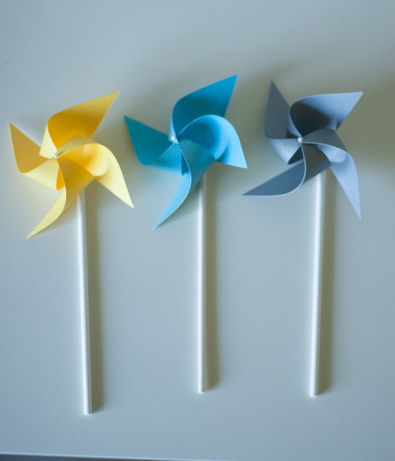 Twinkle Twinkle Little Star Baby Shower / Glitter Star / Blue Twinkle Star / Baby Shower 12 Mini Twirling Pinwheels (Custom orders welcomed) Il_570xn