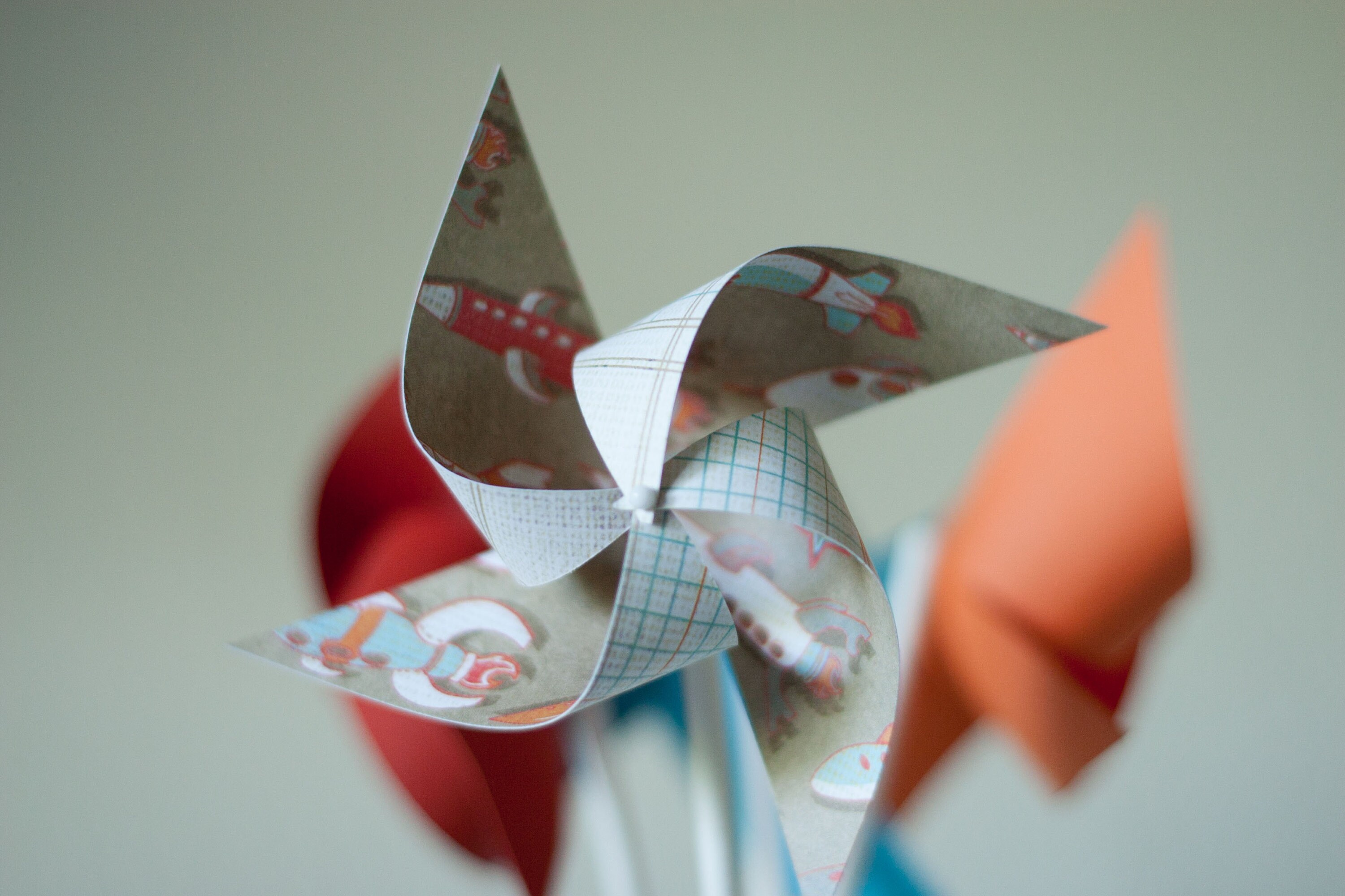 Spaceship Party favor Pinwheels Rocket ship Party Space | Etsy