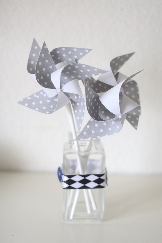Wedding favor Grey pinwheels, Gray Polka Dot Decorations, Grey Party Decorations -12 Mini Gray Pinwheels (Custom orders welcomed) Il_570xn