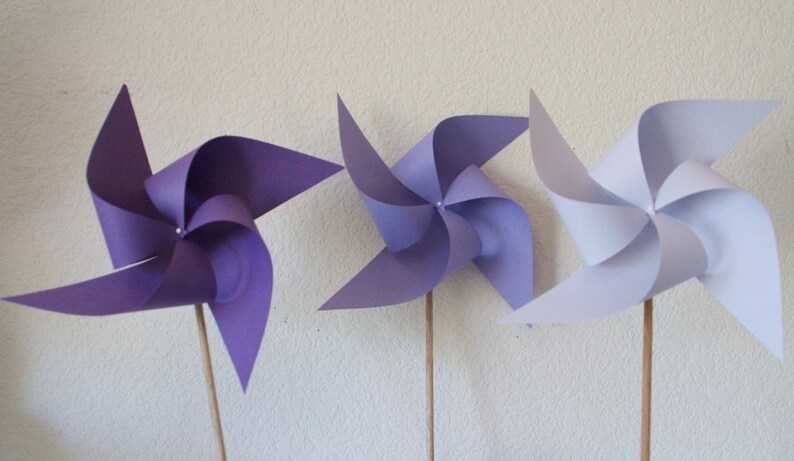 Ombre Purple Princess Party Princess Birthday Party Pinwheels Wedding favor Birthday favor regular size Pinwheels Custom orders welcomed