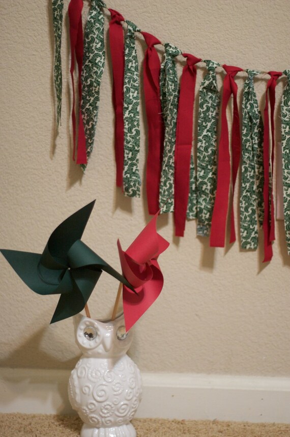 Red and green fabric garland, Photo Prop, Christmas Banner, Merry Christmas, Christmas Garland Christmas Bunting Christmas Garland Rag Tie Il_570xn