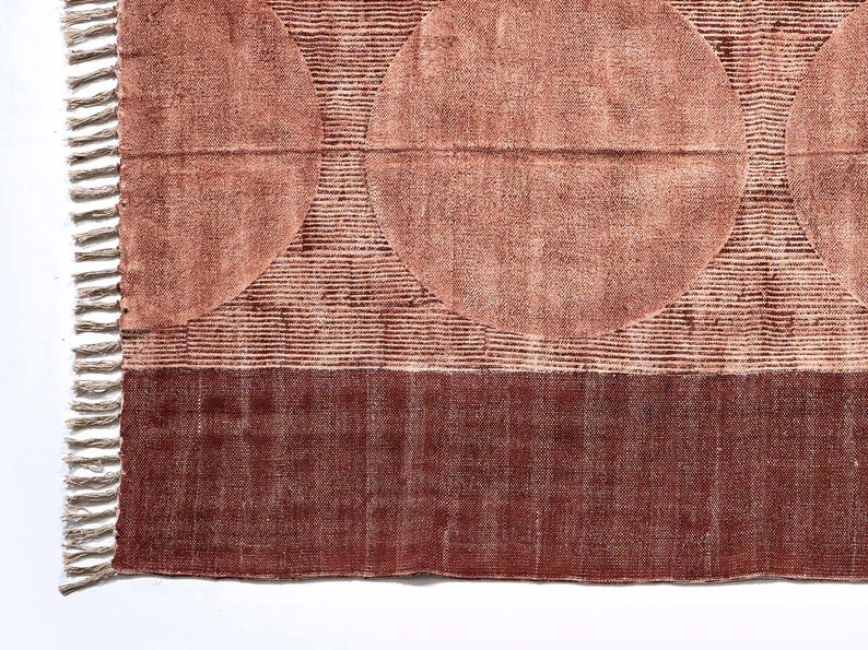 Modern Rust Abstract Area Rug • Washable Moroccan Cotton Kilim Rug • Block Print Dhurrie for Living Room, Earthy Boho Yoga Mat floral rug, kitchen rug, runner rug, patio rug, handmade rug, cotton rug, kilim rug, indian rug, outdoor rug, living room rug, vintage rugs, area rug, bedroom rug