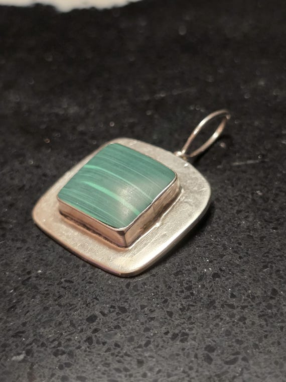 Malachite Set in square Sterling Silver Pendant, … - image 5
