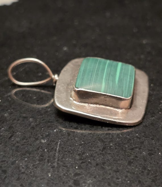 Malachite Set in square Sterling Silver Pendant, … - image 6