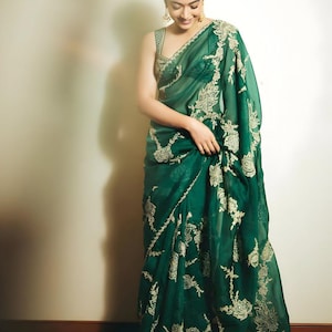 Eleganter grüner Georgette Saree mit goldener Stickerei - indischer Ethno Saree für Frauen - Hochzeit & Party Wear