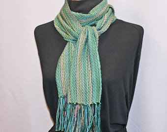 Green cotton handwoven scarf, all season woven scarf