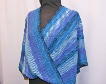 Chal infinito de lana azul tejido a mano, chal de Möbius, estola