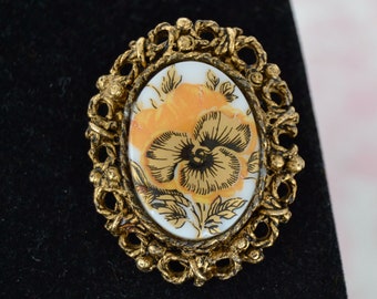 Vintage Cameo Brooch with Yellow and Gold Pansy in Gold Tone Metal Frame