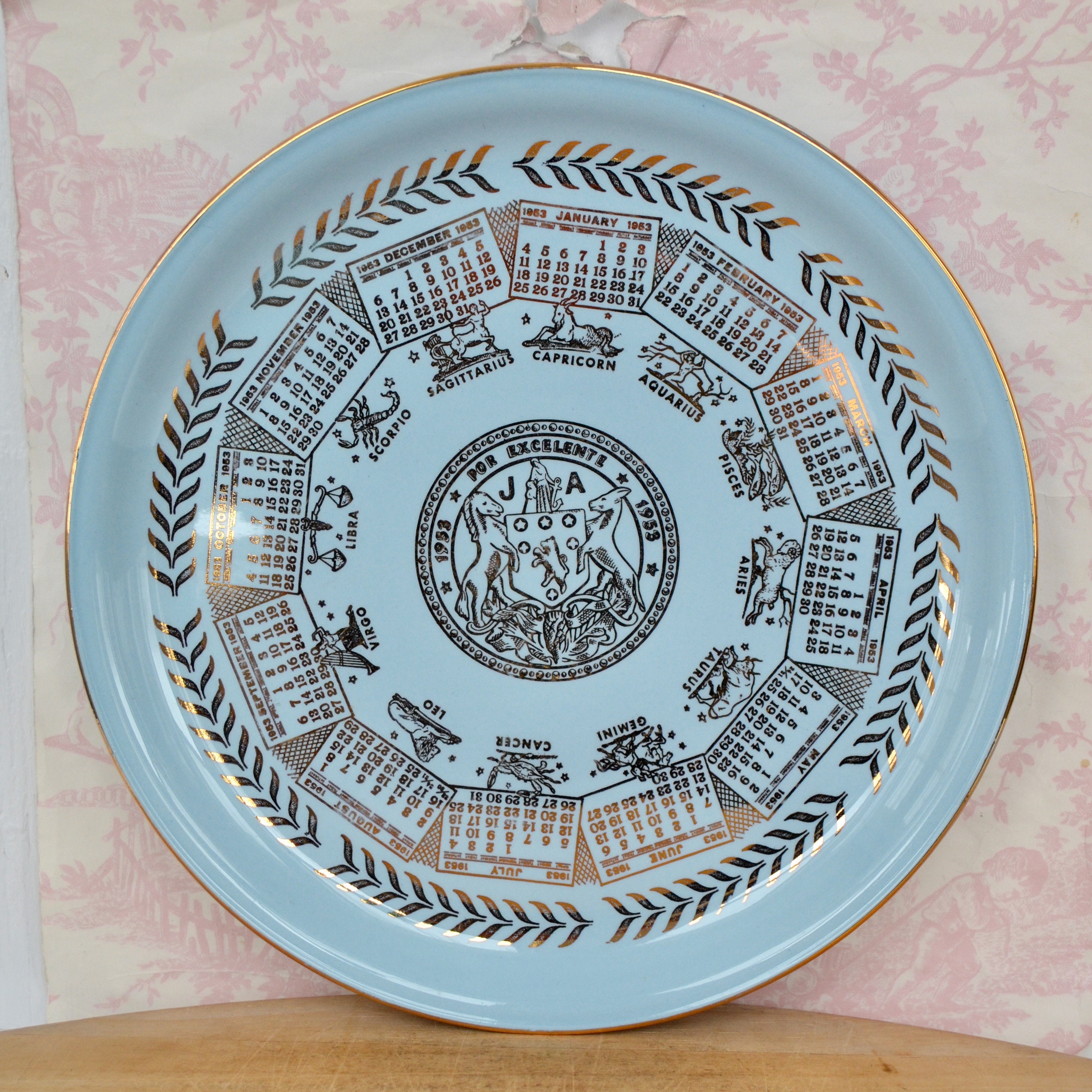 Vintage 1953 Calendar Zodiac Plate in Blue and Gold by Skytone by Homer  Laughlin - Etsy
