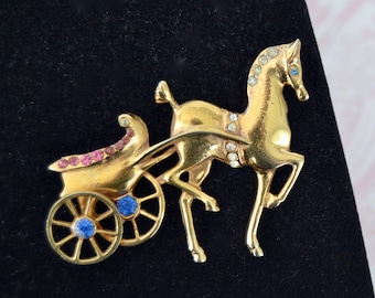 Vintage Horse Pulling Buggy Brooch Made of Gold Tone Metal with Rhinestones